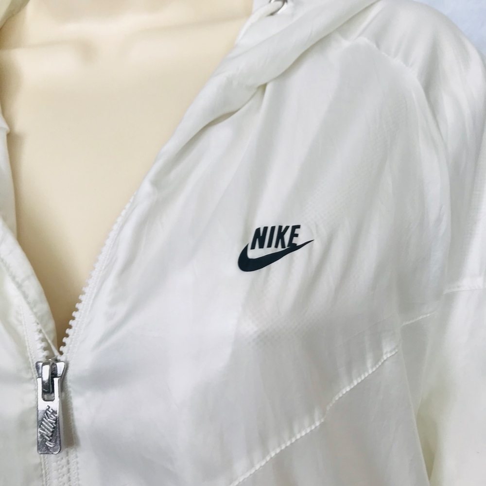 Nike Windrunner White Track Jacket Wind Breaker - image 4